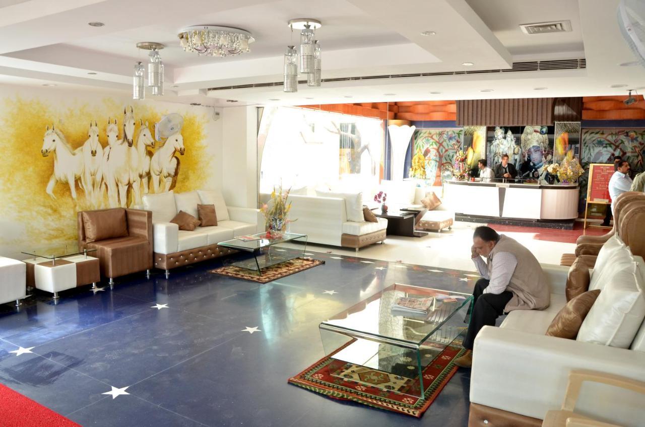 Hotel Raj Mandir หริทวาร ภายนอก รูปภาพ