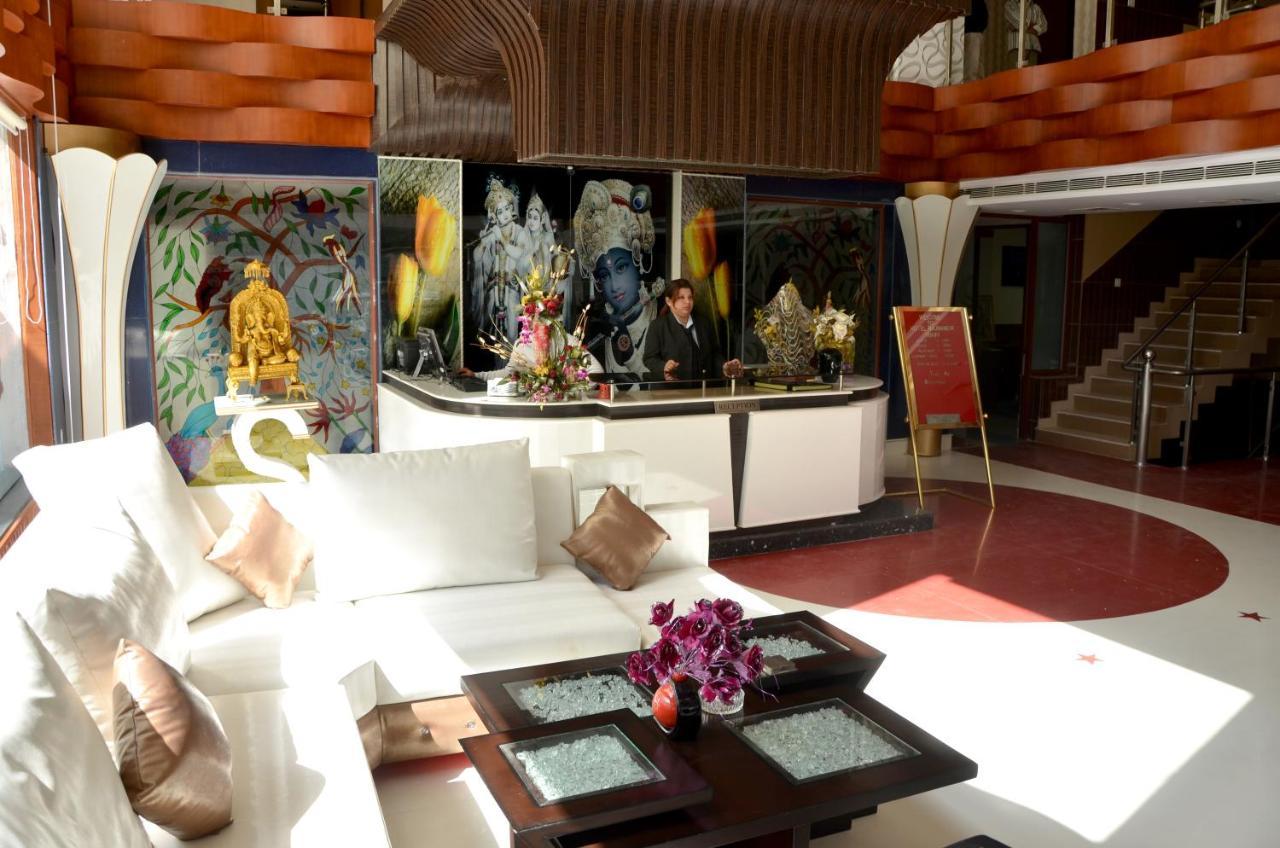 Hotel Raj Mandir หริทวาร ภายนอก รูปภาพ