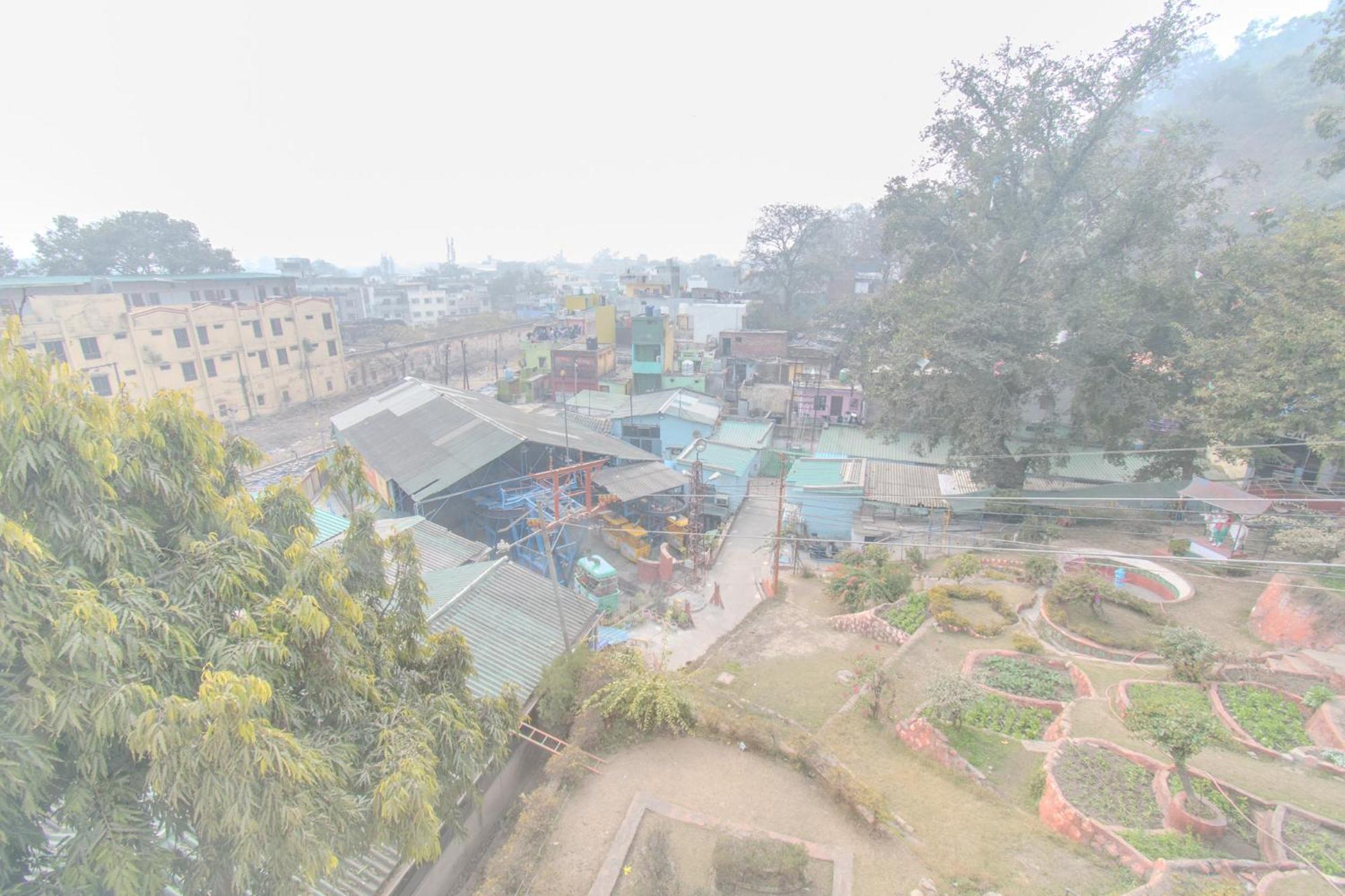 Hotel Raj Mandir หริทวาร ภายนอก รูปภาพ